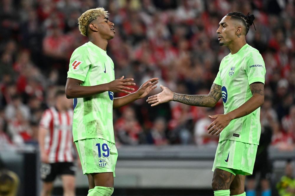 北京时间12月11日凌晨，皇马在欧冠联赛阶段第6轮主场1-2遭曼城逆转。